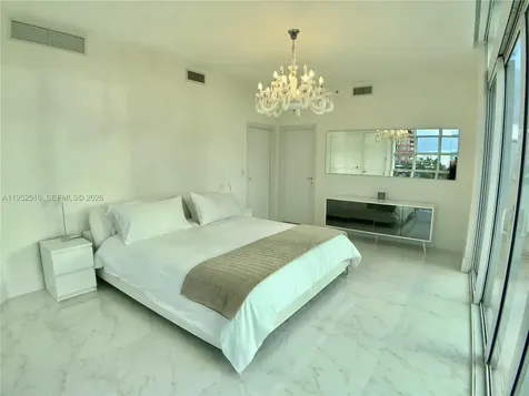 50 S Pointe Drive Miami Beach FL 33139