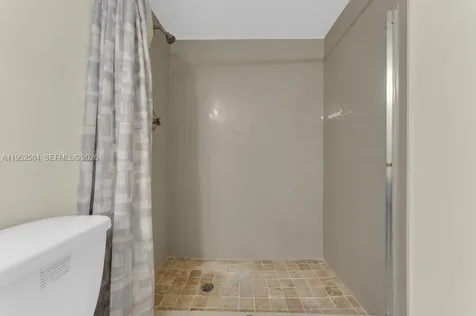 3300 NE 192nd Street Aventura FL 33180