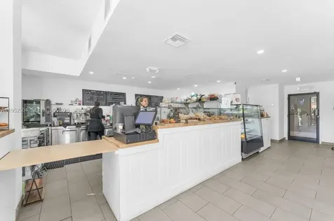 3300 NE 192nd Street Aventura FL 33180