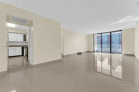 3300 NE 192nd Street Aventura FL 33180