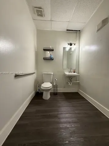 527 SW 12th Avenue Miami FL 33130