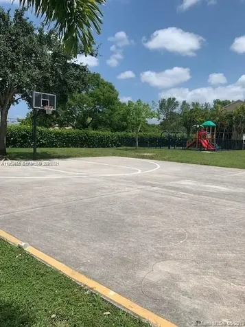 840 Independence Drive Homestead FL 33034