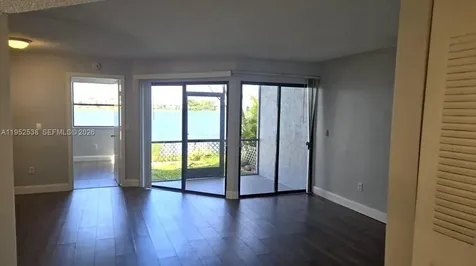 840 Independence Drive Homestead FL 33034