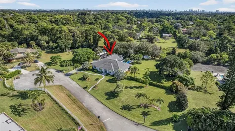 5060 Mongo Way Palm Beach Gardens FL 33418