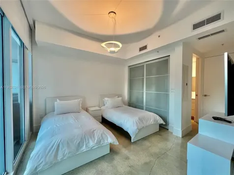 50 S Pointe Drive Miami Beach FL 33139