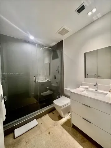 50 S Pointe Drive Miami Beach FL 33139