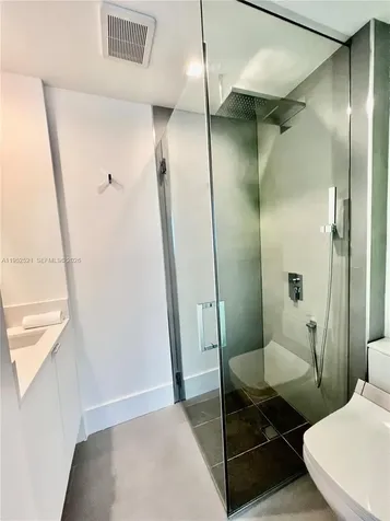 50 S Pointe Drive Miami Beach FL 33139