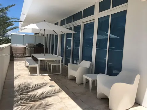50 S Pointe Drive Miami Beach FL 33139