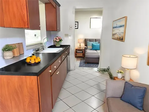 901 Ocean Drive Boynton Beach FL 33426