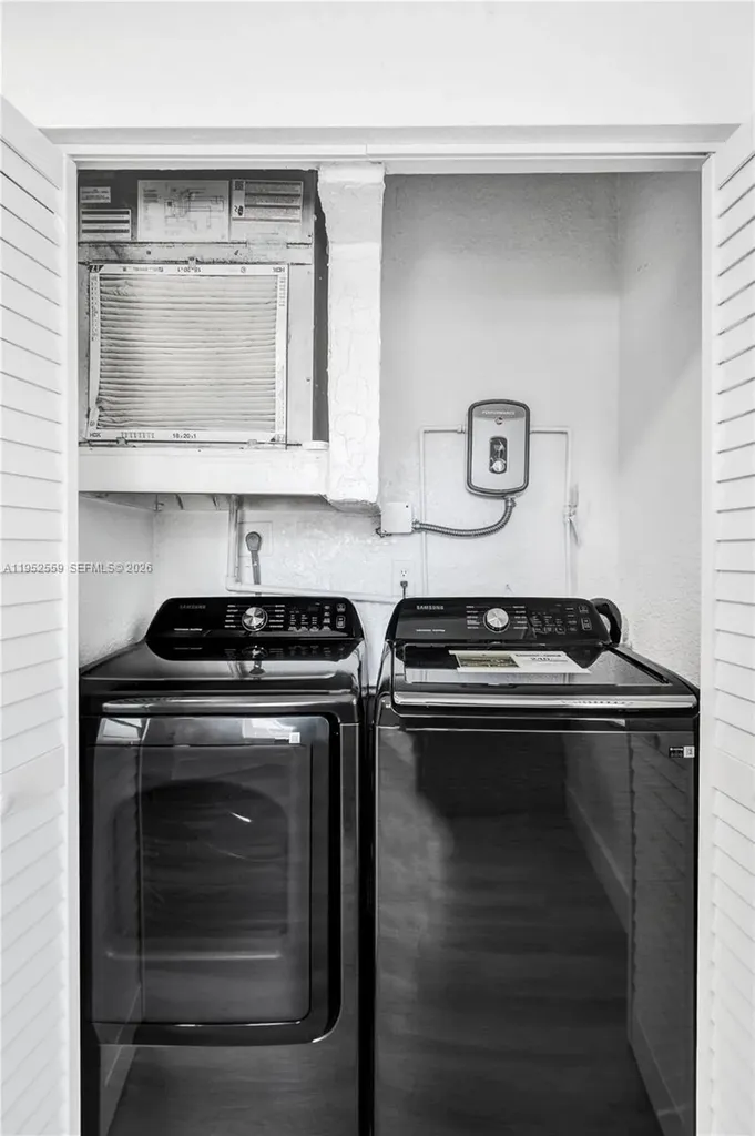 1582 NW 5th Avenue Pompano Beach FL 33060