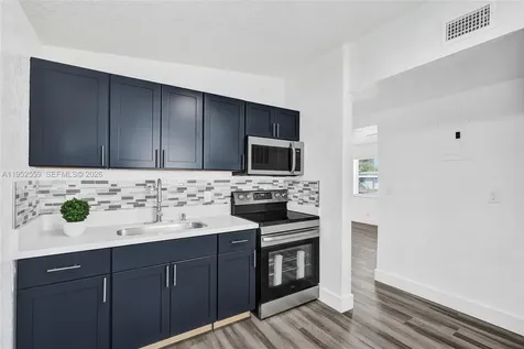 1582 NW 5th Avenue Pompano Beach FL 33060