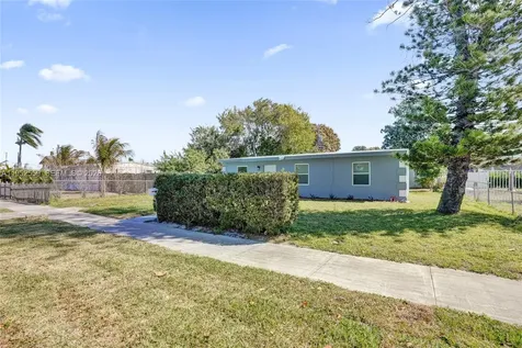 1582 NW 5th Avenue Pompano Beach FL 33060