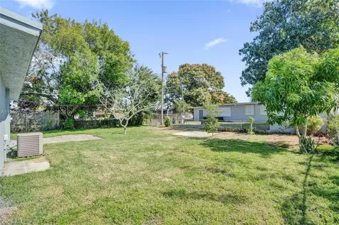 1582 NW 5th Avenue Pompano Beach FL 33060