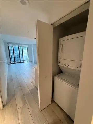 45 SW 9th Street Miami FL 33130