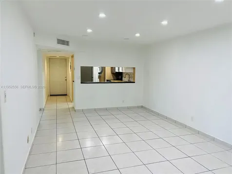 8000 Fairview Drive Tamarac FL 33321