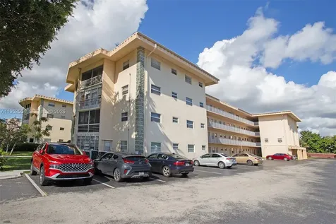 4151 NW 41st Street Lauderdale Lakes FL 33319