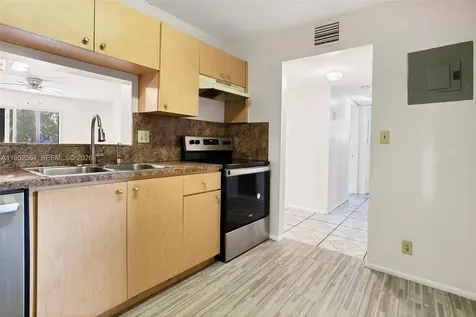 4151 NW 41st Street Lauderdale Lakes FL 33319