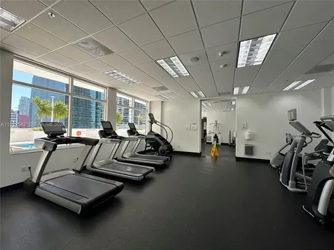 1200 Brickell Bay Drive Miami FL 33131
