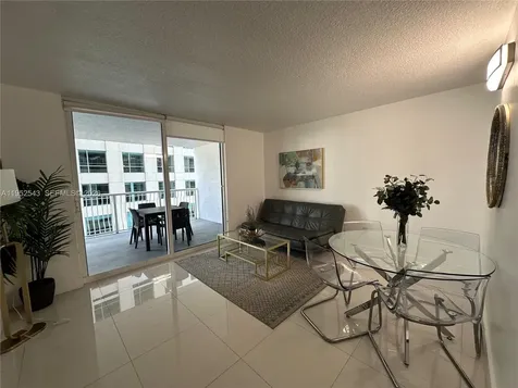 1200 Brickell Bay Drive Miami FL 33131