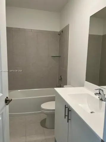12989 SW 233rd Terrace Miami FL 33032