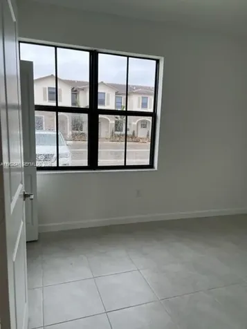 12989 SW 233rd Terrace Miami FL 33032