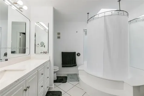 7014 SW 114th Place Miami FL 33173
