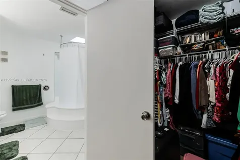 7014 SW 114th Place Miami FL 33173