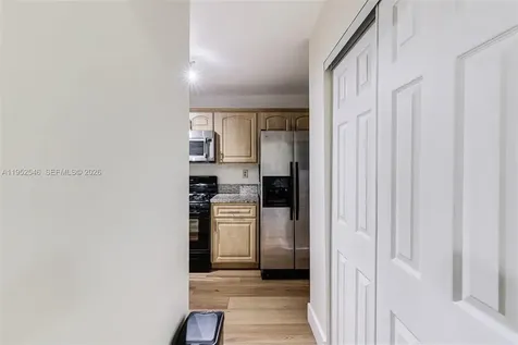 7014 SW 114th Place Miami FL 33173