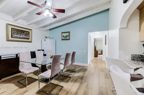 7014 SW 114th Place Miami FL 33173