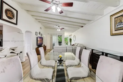 7014 SW 114th Place Miami FL 33173