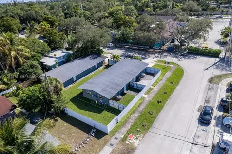 1721 - 1725 SW 11th Court Fort Lauderdale FL 33312