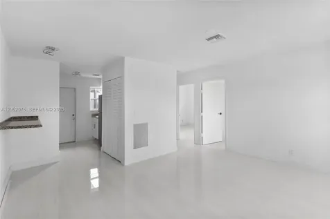 968 W 9th Street Riviera Beach FL 33404