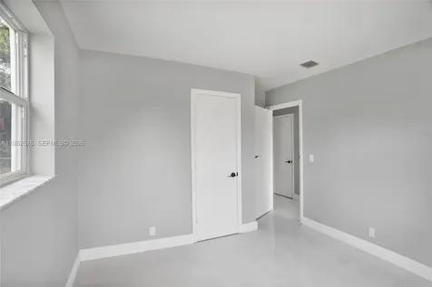 968 W 9th Street Riviera Beach FL 33404