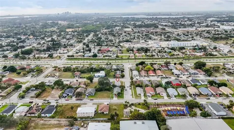 968 W 9th Street Riviera Beach FL 33404