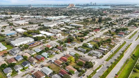 968 W 9th Street Riviera Beach FL 33404