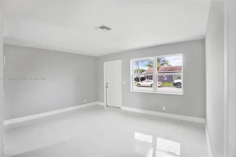 968 W 9th Street Riviera Beach FL 33404