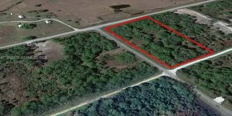 103 Hunting Club Avenue Clewiston FL 33440