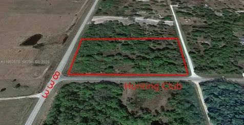 103 Hunting Club Avenue Clewiston FL 33440