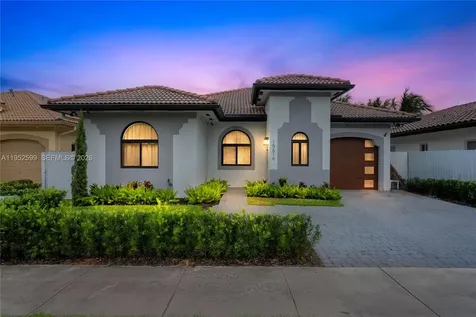 15619 SW 14th Street Miami FL 33194