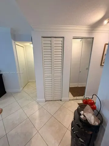 5501 NW 7th Street Miami FL 33126