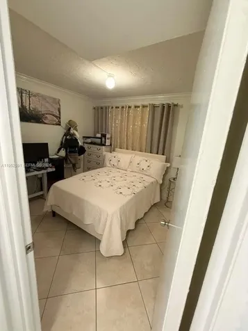5501 NW 7th Street Miami FL 33126