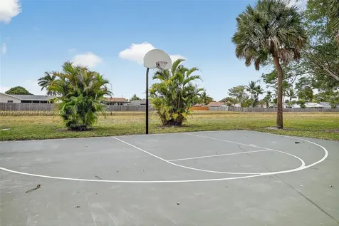 9999 Summerbreeze Drive Sunrise FL 33322
