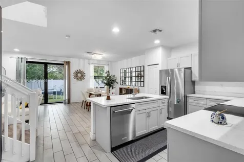 4925 NW 51st Terrace Tamarac FL 33319