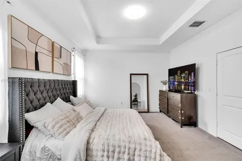 4925 NW 51st Terrace Tamarac FL 33319