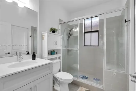 4925 NW 51st Terrace Tamarac FL 33319