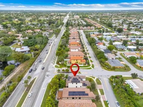 4925 NW 51st Terrace Tamarac FL 33319