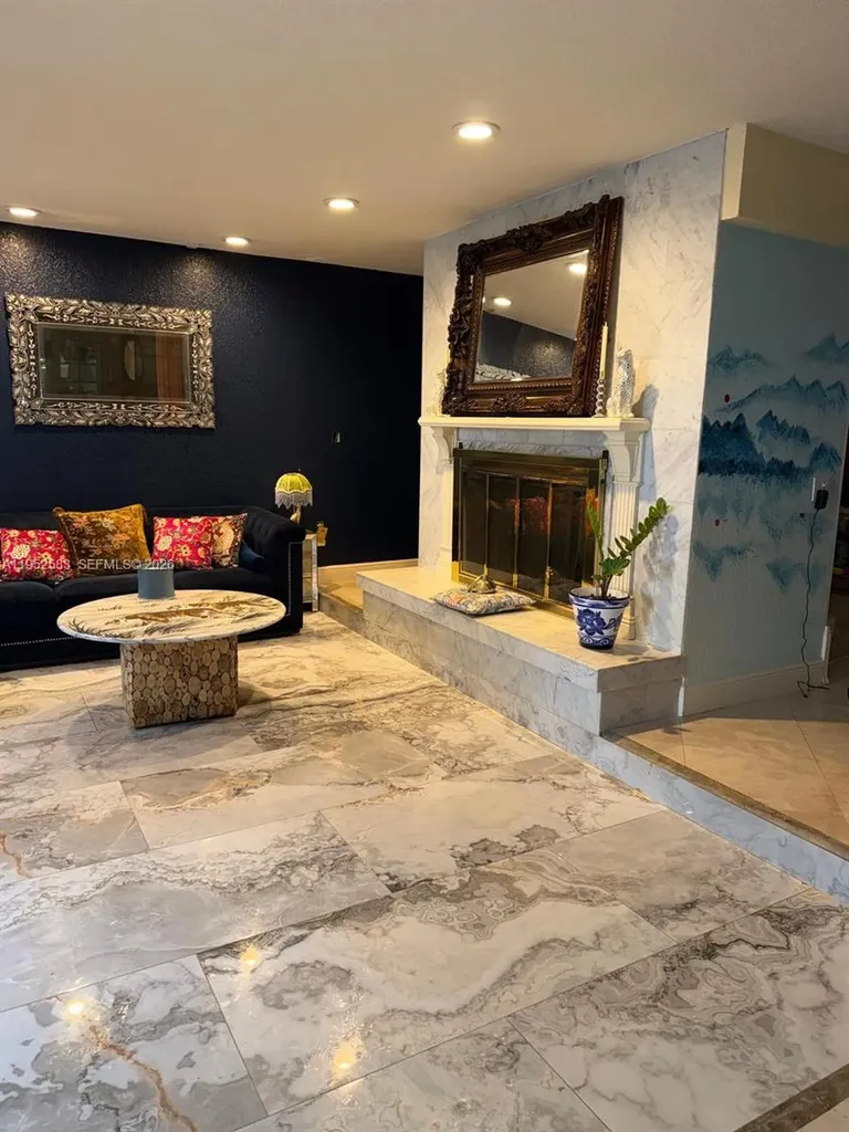 10258 Vestal Manor Coral Springs FL 33071