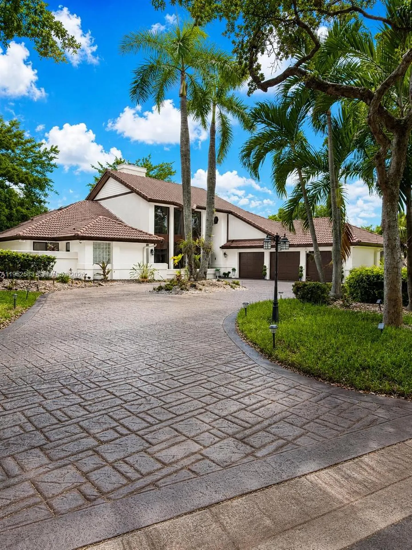 10258 Vestal Manor Coral Springs FL 33071