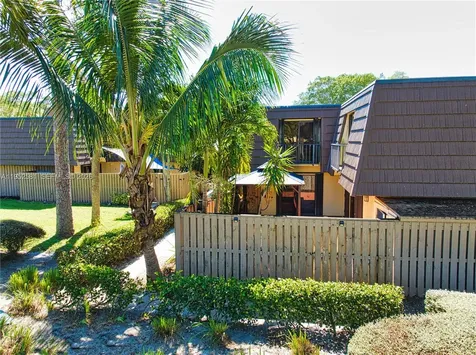 1419 14th Court Palm Beach Gardens FL 33410