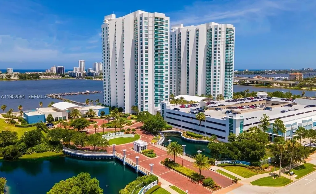 231 Riverside Drive Holly Hill Other City - In The State Of Florida FL 32117